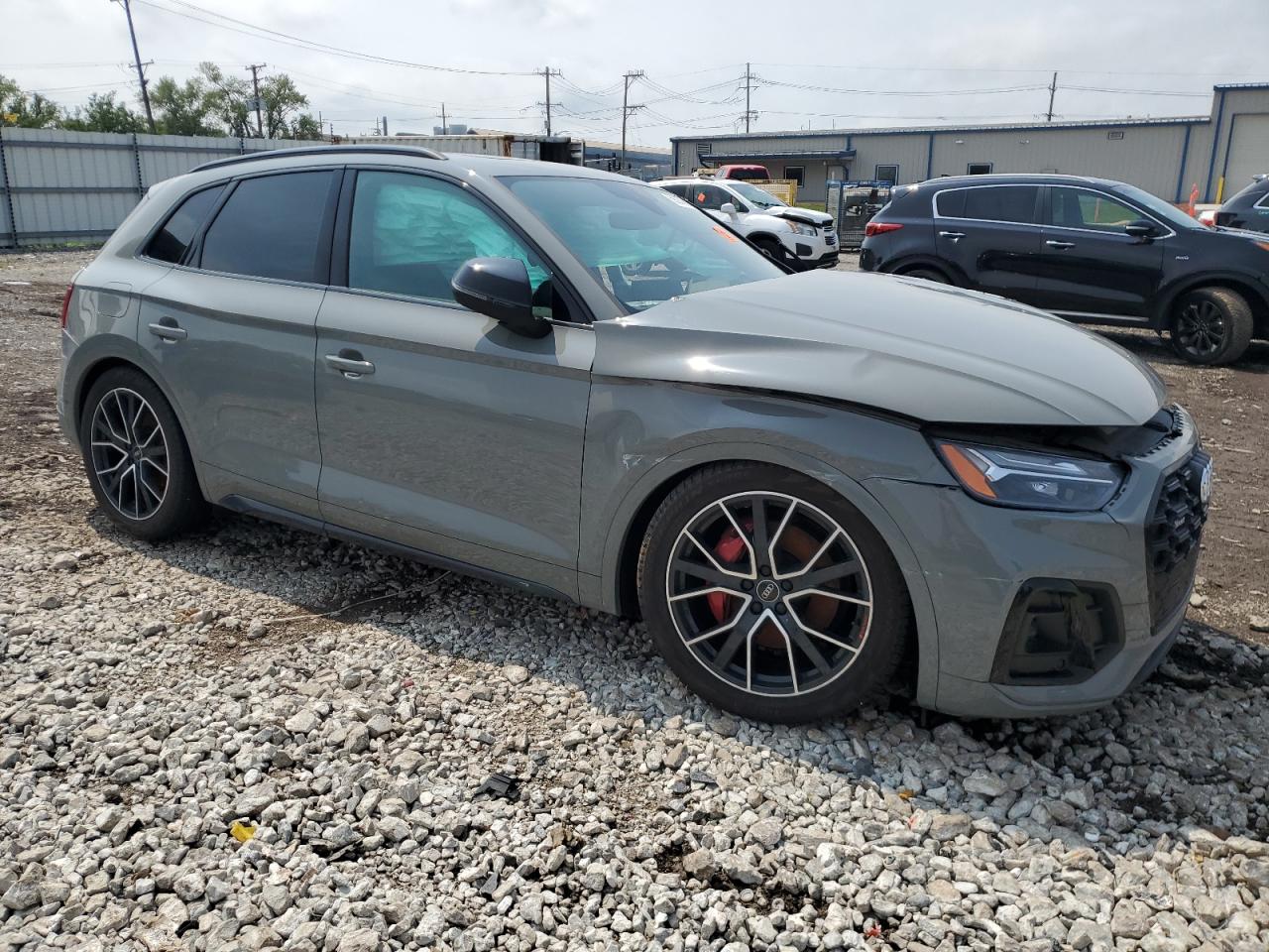 Audi sq5 premiu WA1B4AFYXM2017425