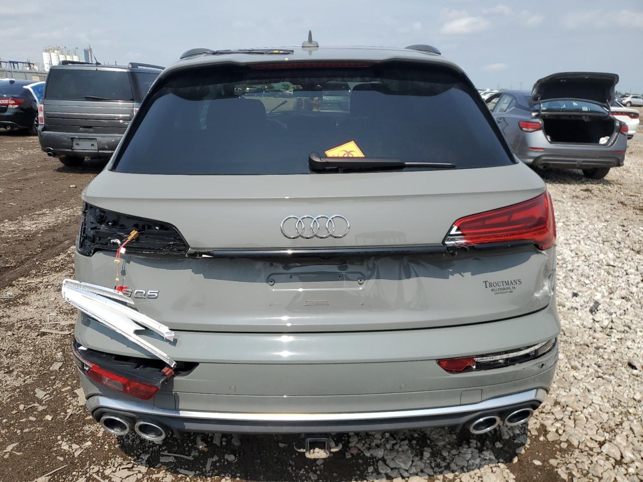 Audi sq5 premiu WA1B4AFYXM2017425