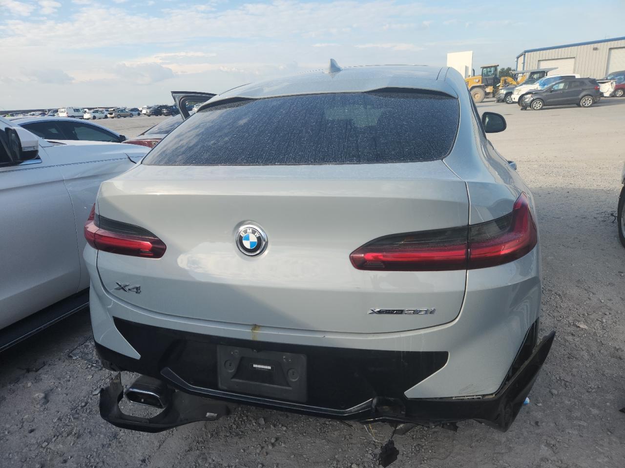 Bmw x4 xdrive3 5UX33DT05N9K58717