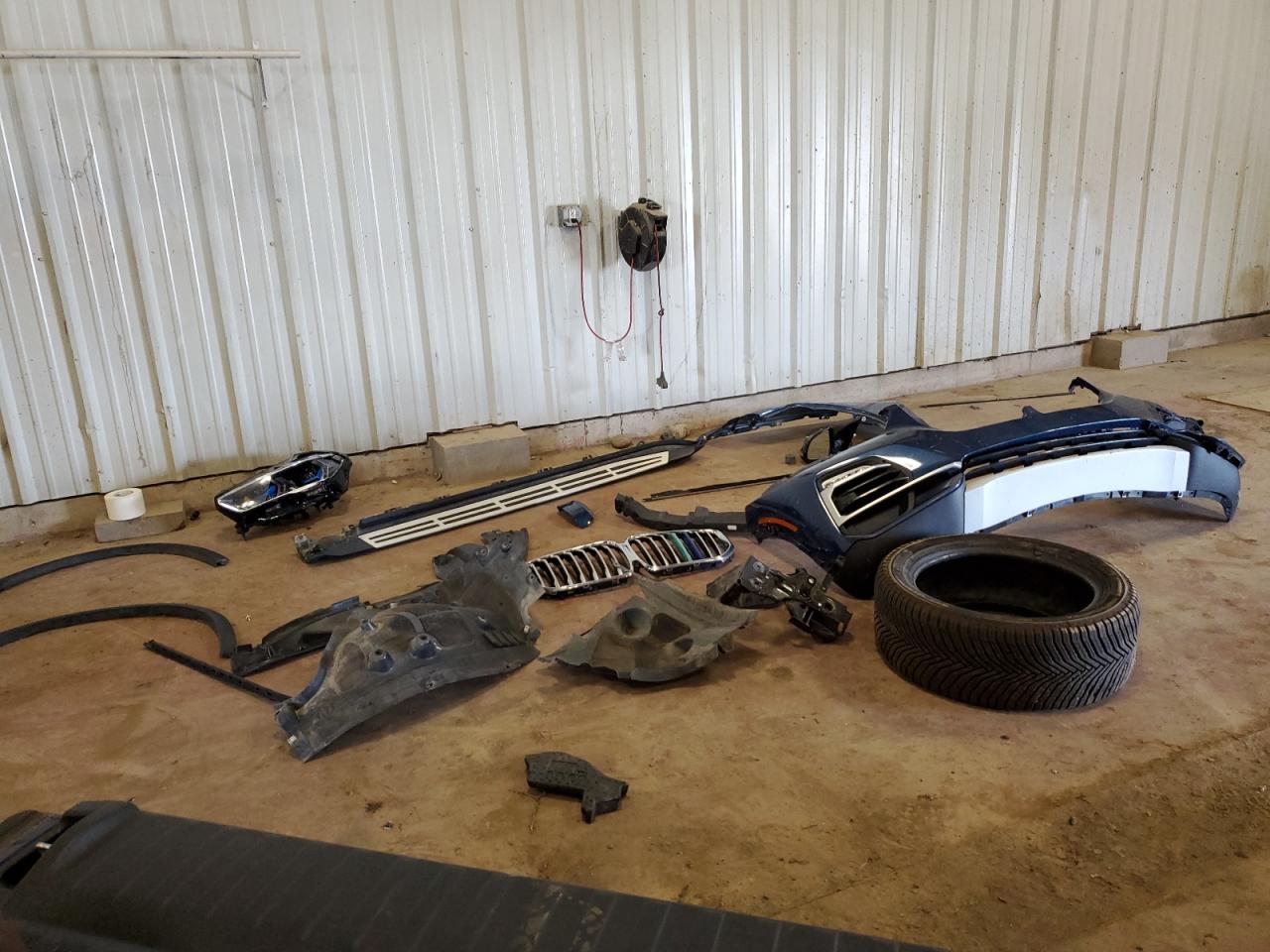 Bmw x5 xdrive4 5UXCR6C53KLL38263