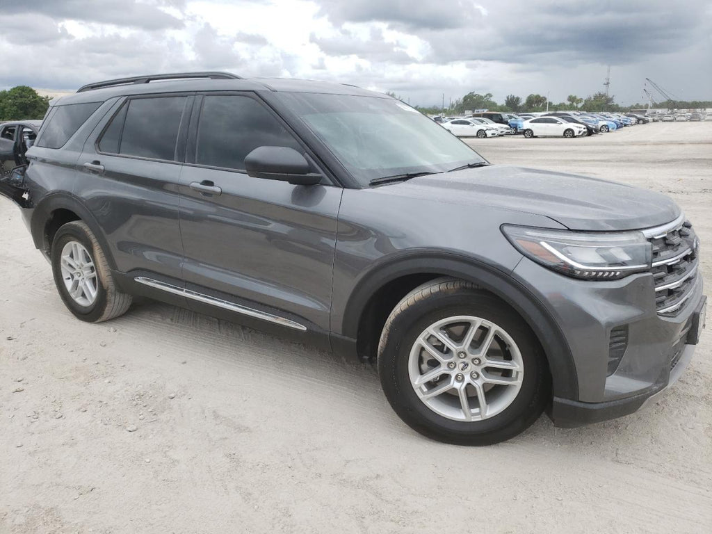 Ford explorer a 1FMUK7DH8SGB88440