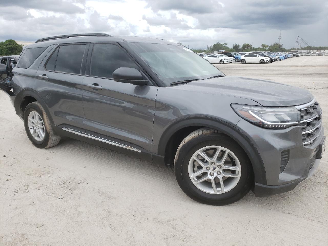 Ford explorer a 1FMUK7DH8SGB88440