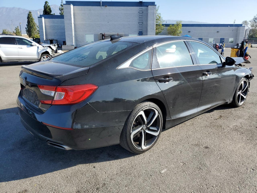 Honda accord spo 1HGCV1F34KA002533