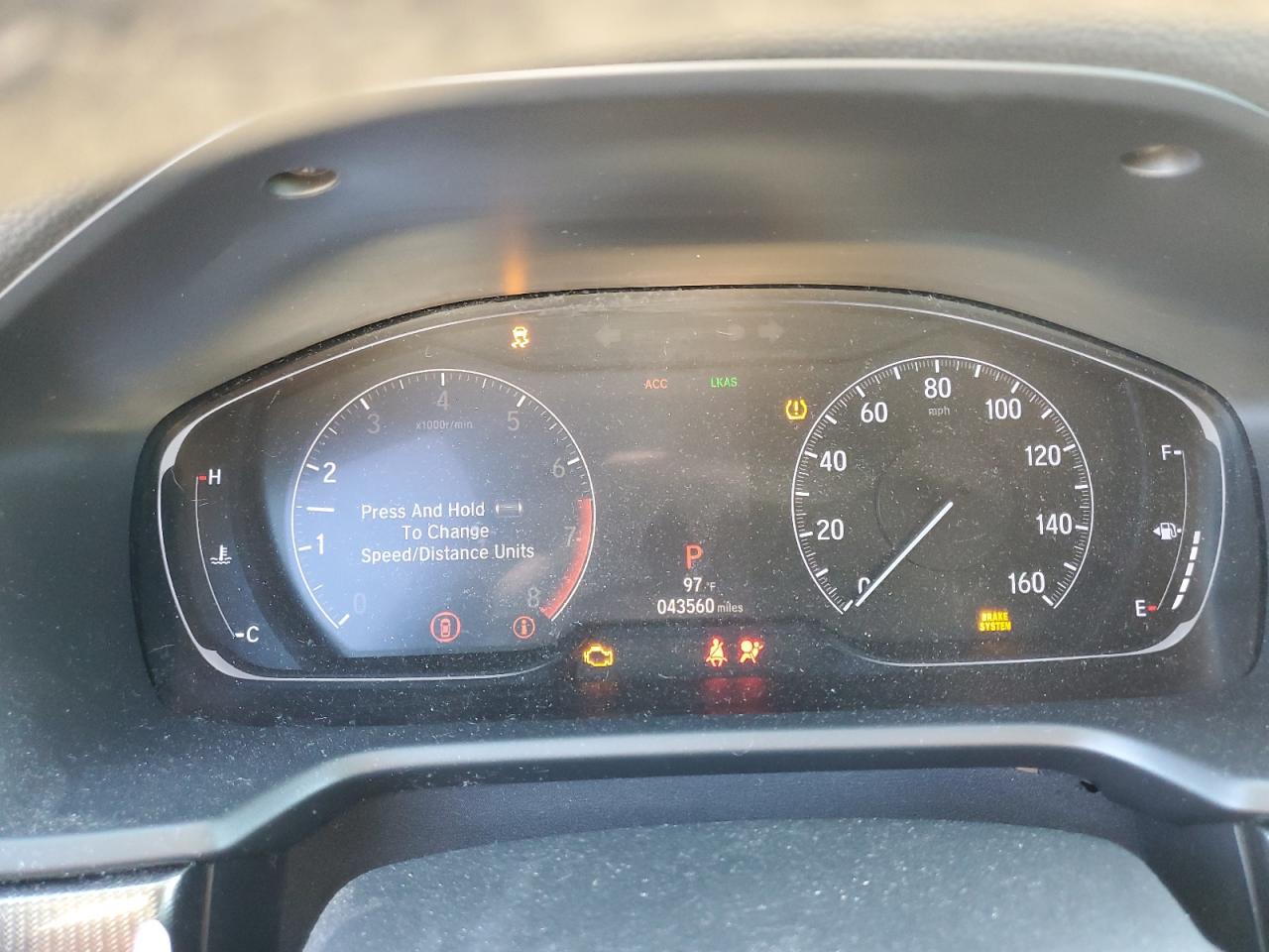 Honda accord spo 1HGCV1F34KA002533