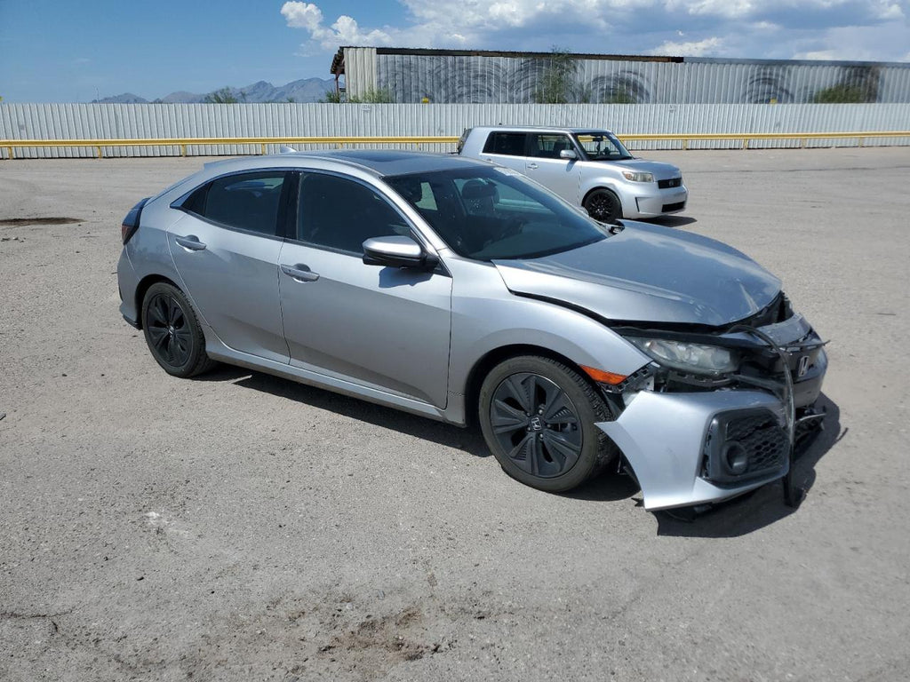 Honda civic ex SHHFK7H53JU228993