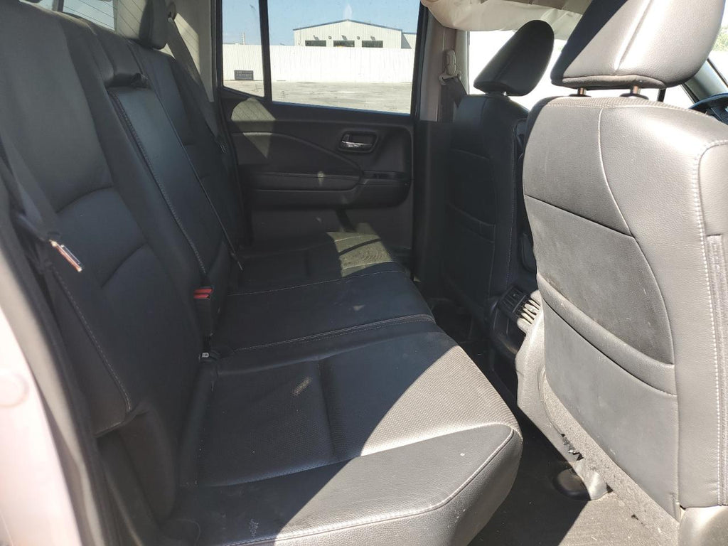 Honda ridgeline 5FPYK3F71HB034892