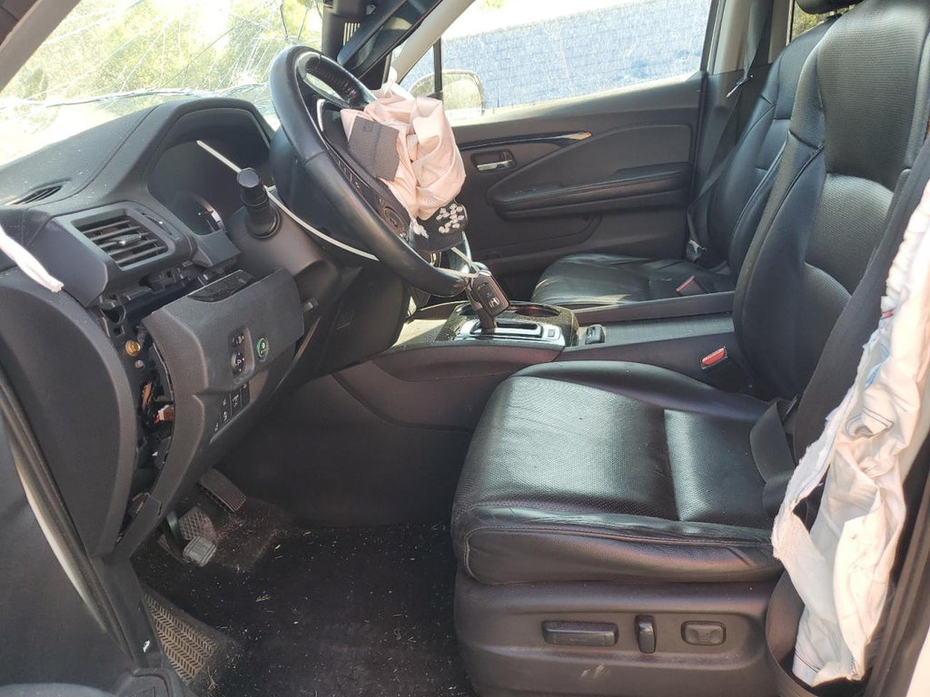 Honda ridgeline 5FPYK3F71HB034892