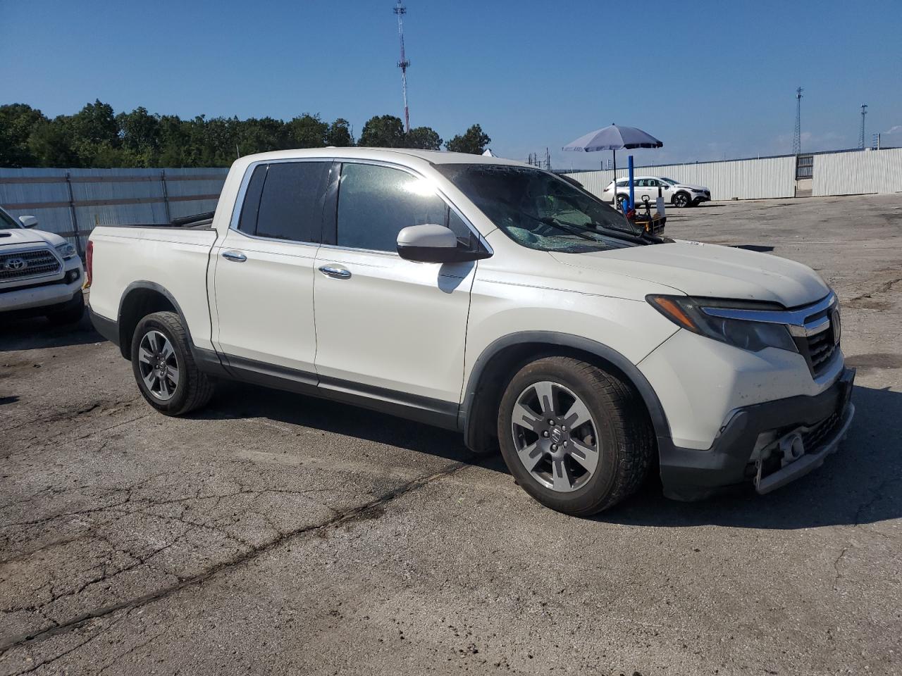 Honda ridgeline 5FPYK3F71HB034892