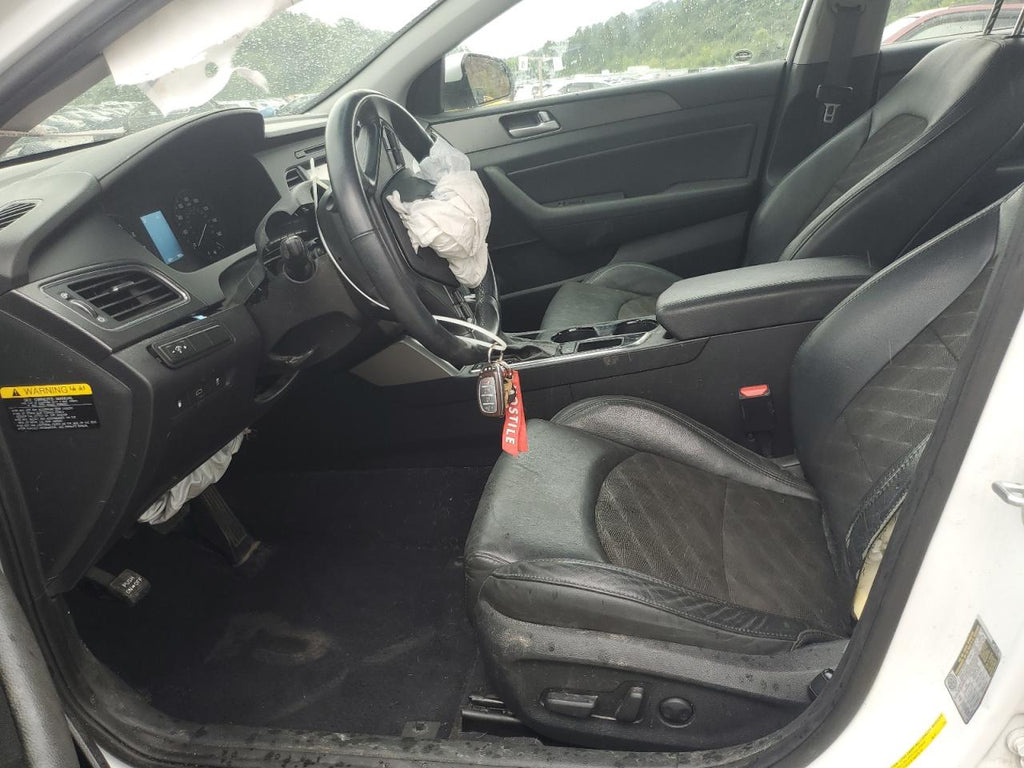 Hyundai sonata sport 5NPE34AF6HH532598