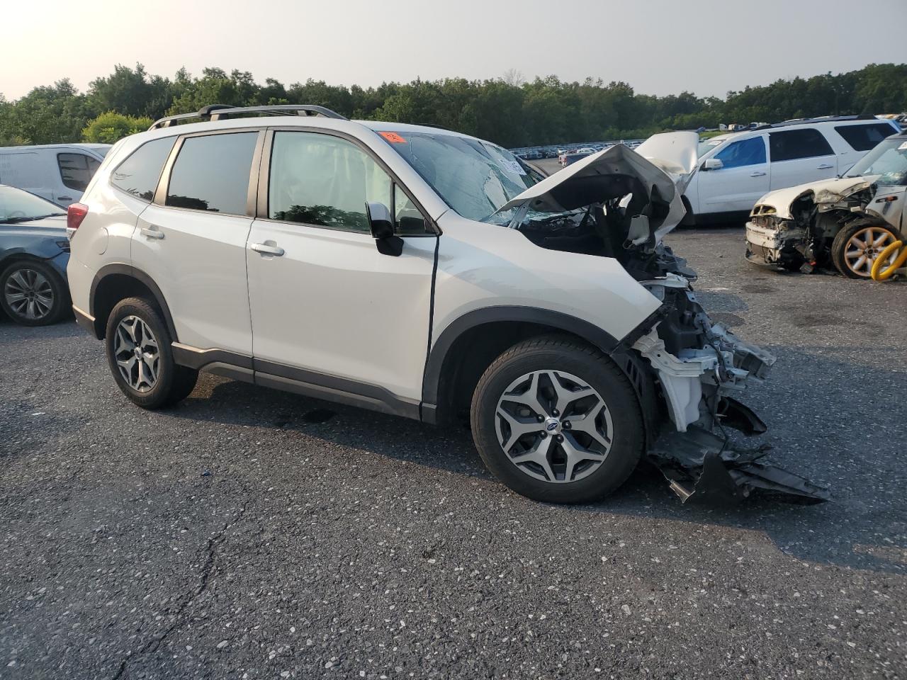 Subaru forester p JF2SKAEC2NH461738