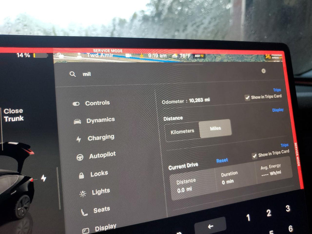 Tesla model 3 5YJ3E1EBXSF929759