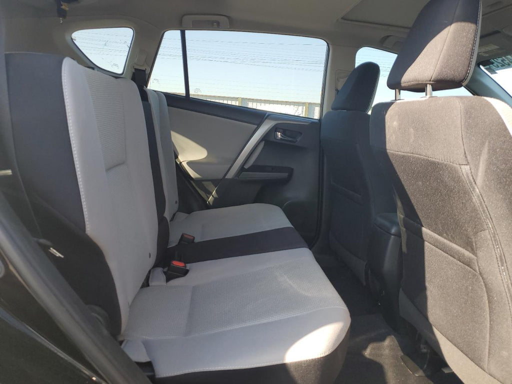 Toyota rav4 adven 2T3RFREV6JW696472