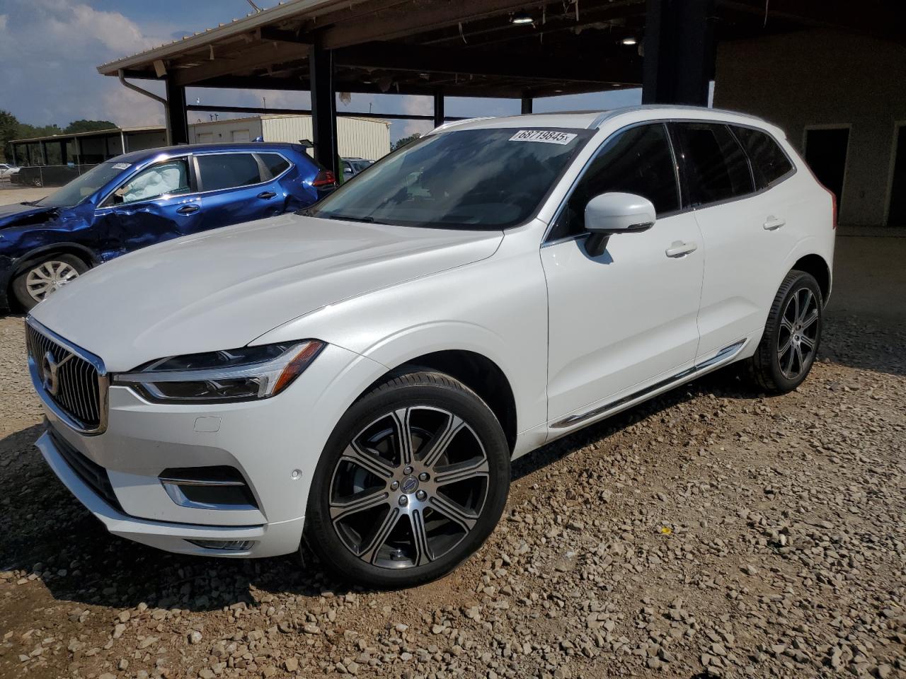 Volvo xc60 t5 in LYV102DL7KB264178